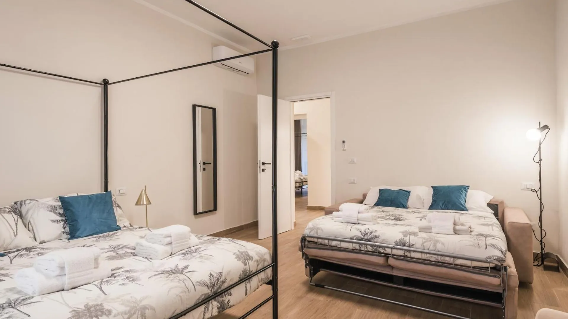 Apartment C3 Top Class Apartment, 2 Camere Da Letto, 2 Bagni, Giardino Distante 15 Minuti A Piedi Da Fontana Di Trevi Rome
