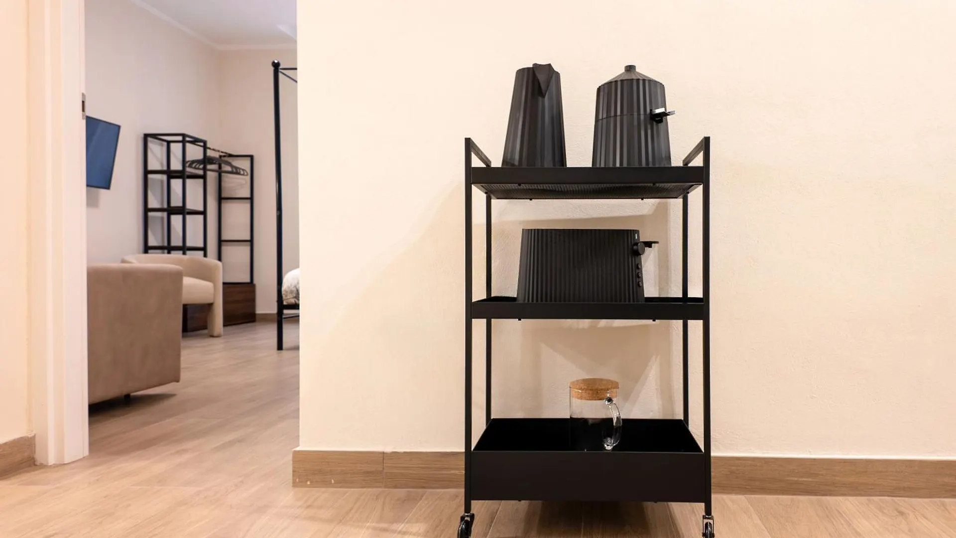 C3 Top Class Apartment, 2 Camere Da Letto, 2 Bagni, Giardino Distante 15 Minuti A Piedi Da Fontana Di Trevi Rome Italy